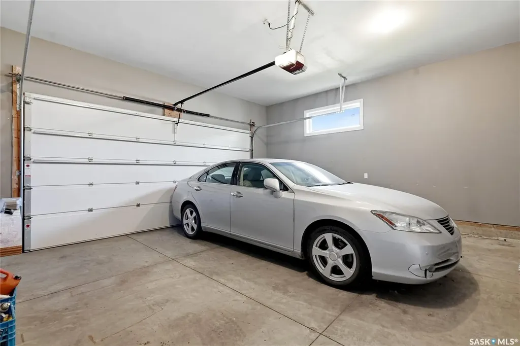 326 Horlick Crescent Saskatoon SK S7N 4R5