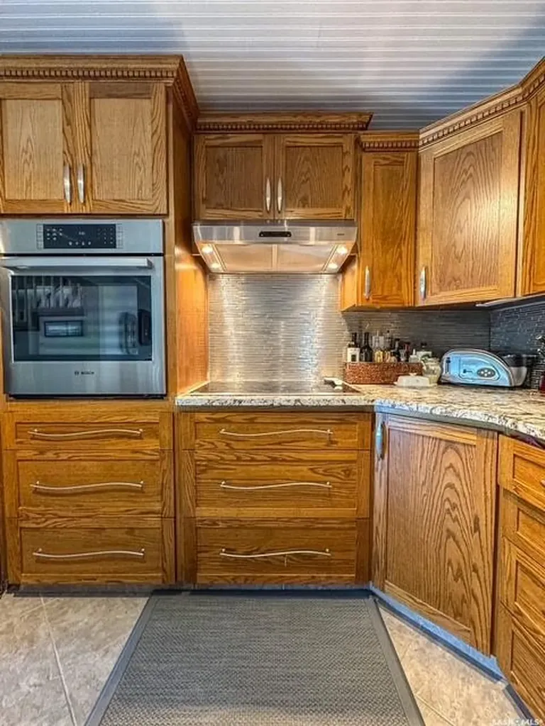 418 Curry Crescent Swift Current SK S9H 4X4