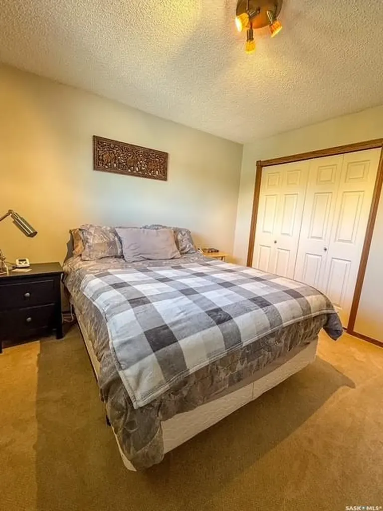 418 Curry Crescent Swift Current SK S9H 4X4