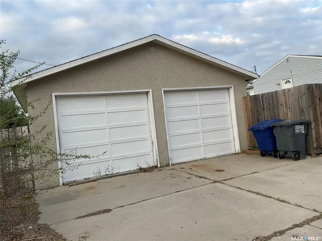 302 Dunlop Street Saskatoon SK S7N 2P7