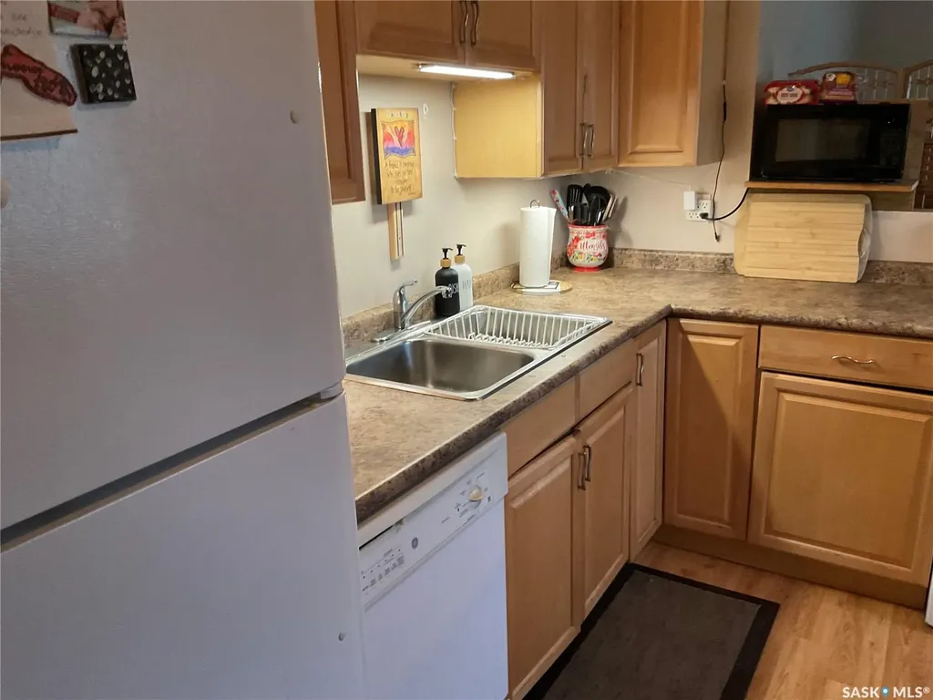 302 Dunlop Street Saskatoon SK S7N 2P7