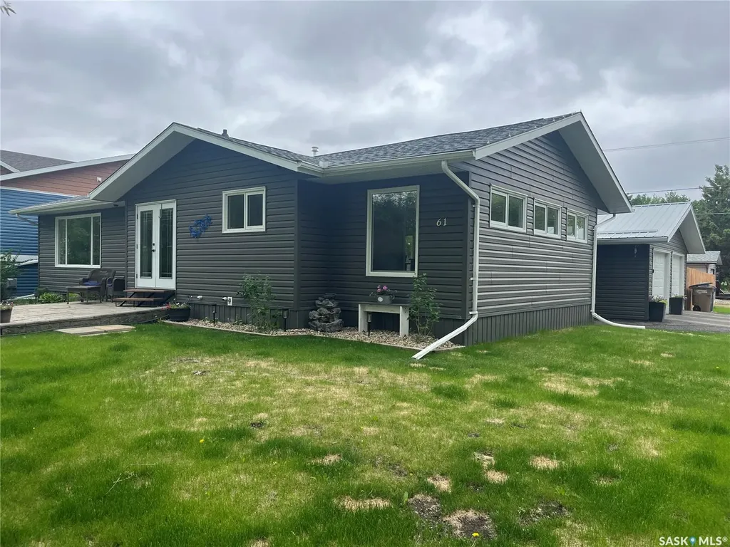 61 2nd Street SW Wadena SK S0A 4J0