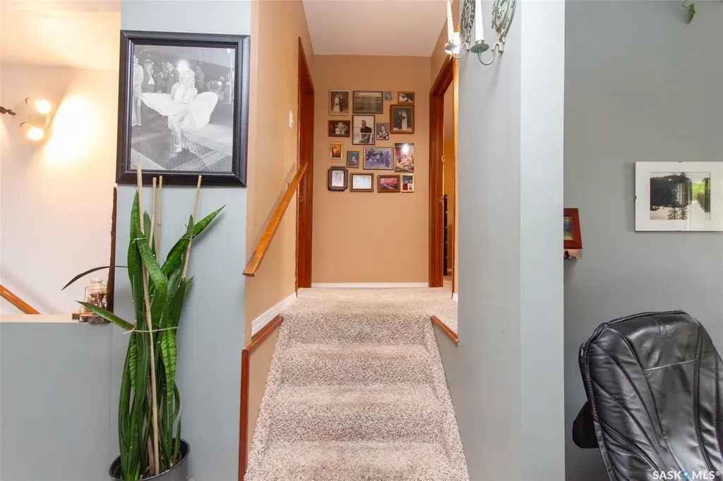 1062 112th Street North Battleford SK S9A 2L3
