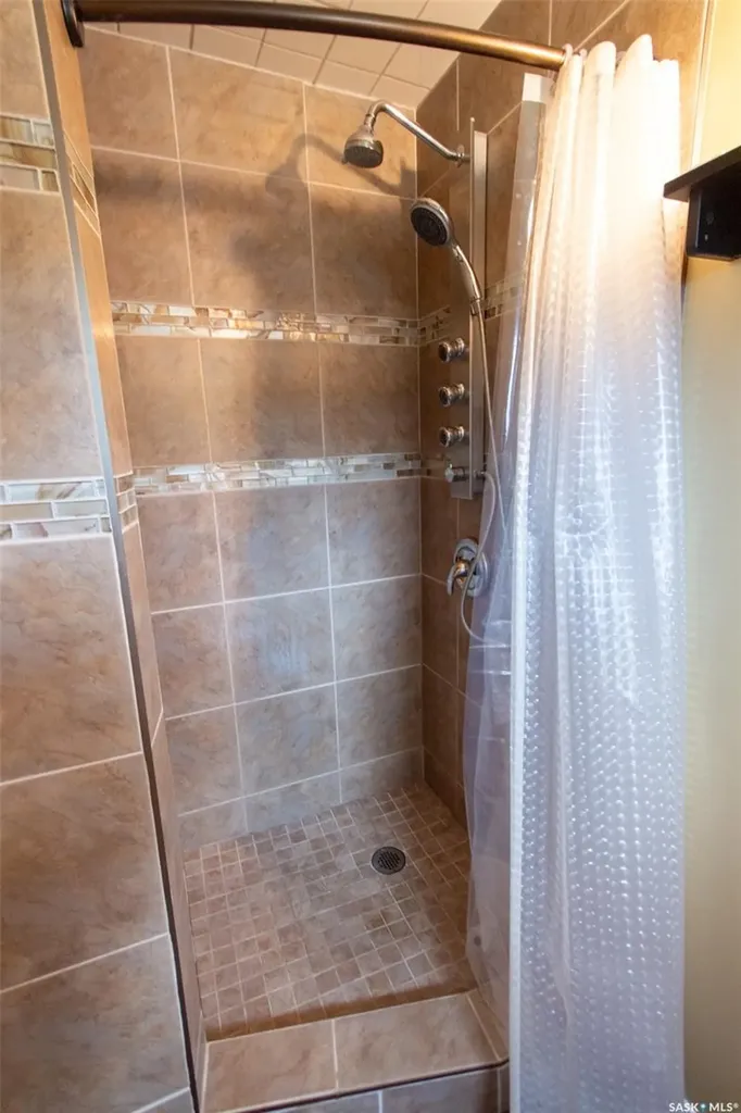 1062 112th Street North Battleford SK S9A 2L3