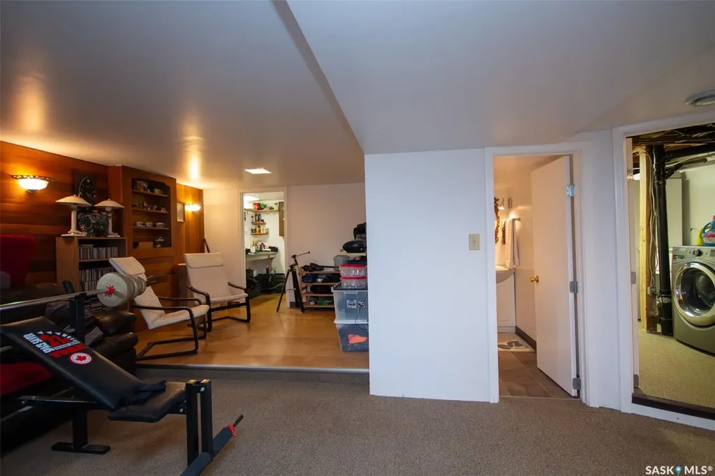 1062 112th Street North Battleford SK S9A 2L3