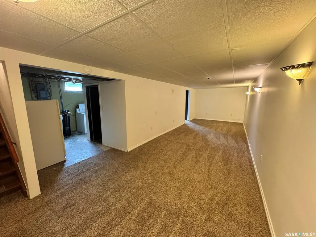 30 Crestwood Crescent Yorkton SK S3N 2P3