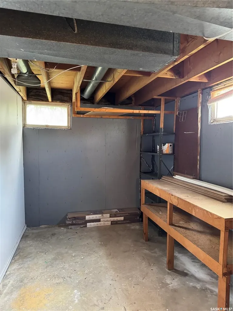 30 Crestwood Crescent Yorkton SK S3N 2P3