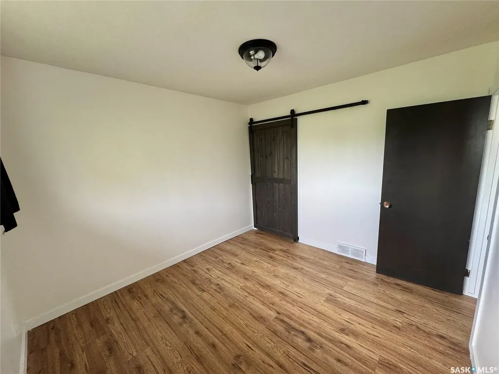 30 Crestwood Crescent Yorkton SK S3N 2P3