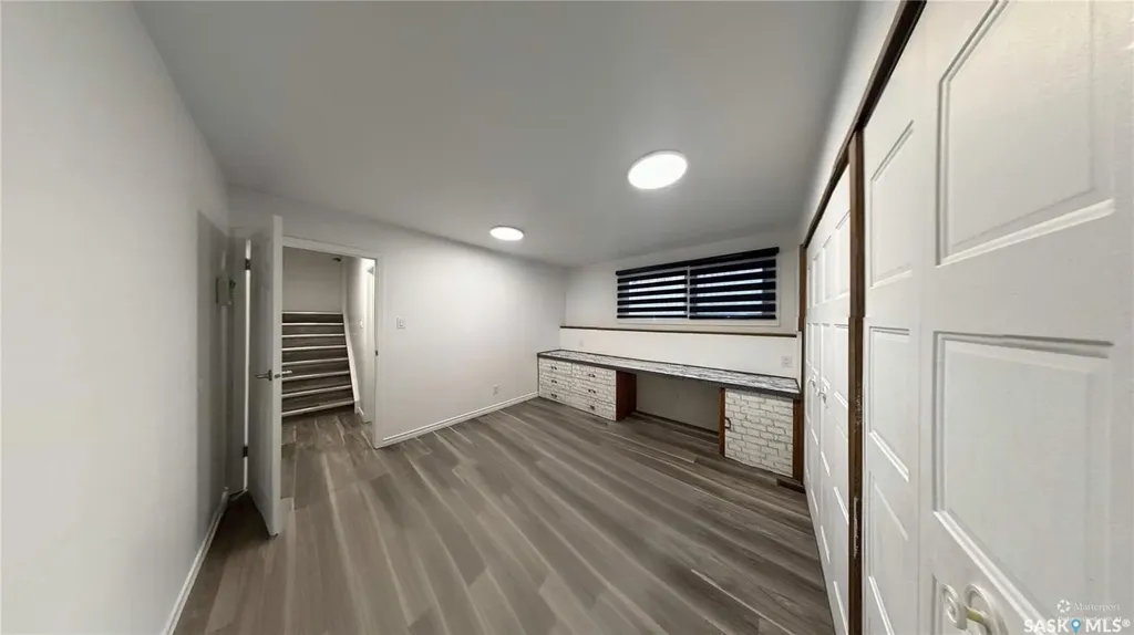 2 Mcdougall Crescent Saskatoon SK S7L 5C1
