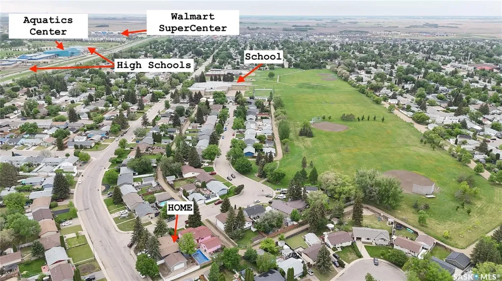 2 Mcdougall Crescent Saskatoon SK S7L 5C1