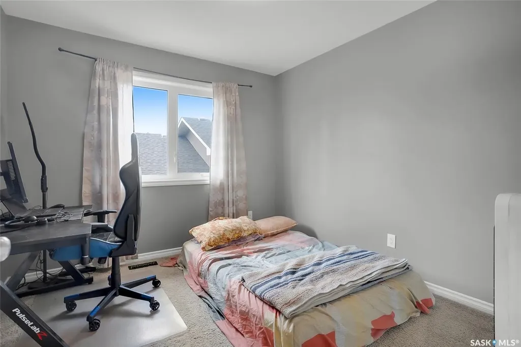 222 Pringle Lane Saskatoon SK S7T 0S3