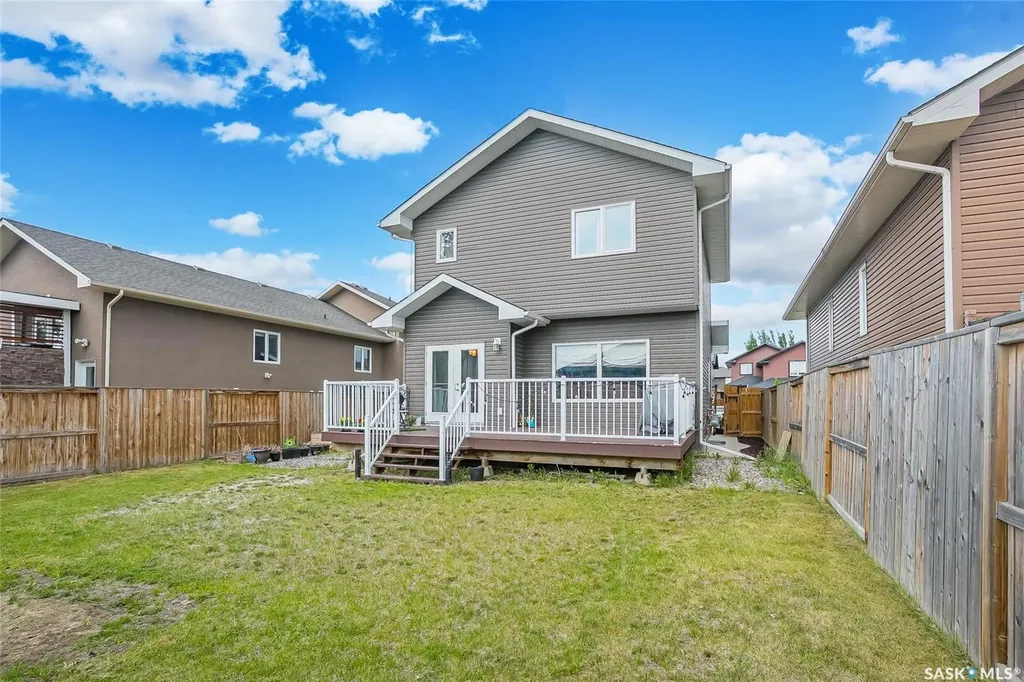 222 Pringle Lane Saskatoon SK S7T 0S3