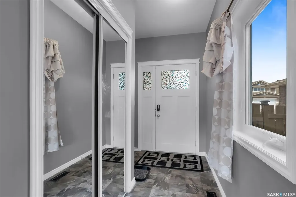222 Pringle Lane Saskatoon SK S7T 0S3