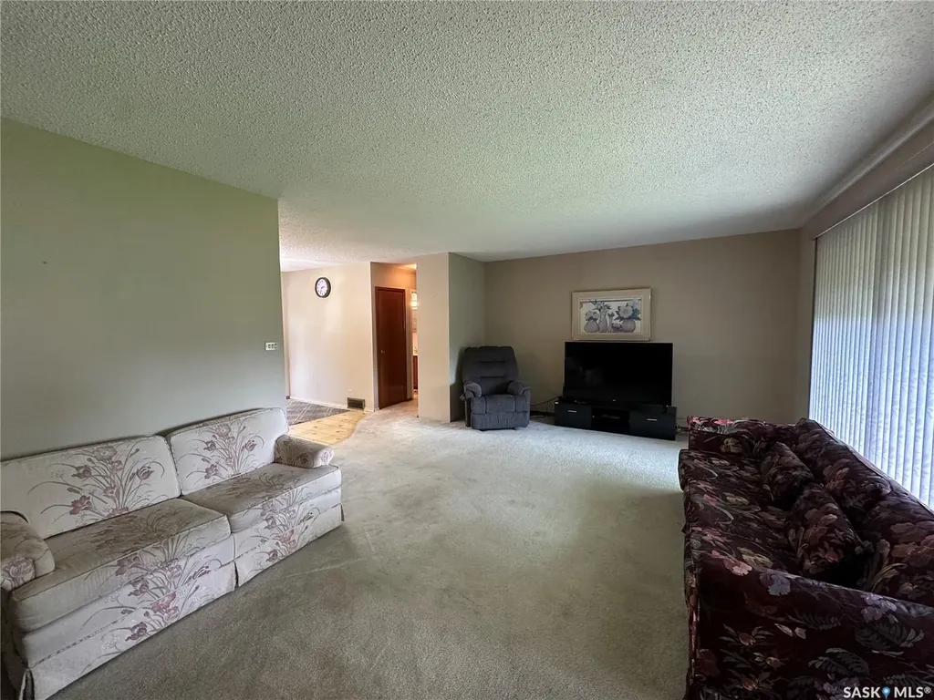168 Shevchenko Crescent Canora SK S0A 0L0