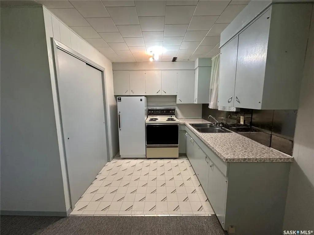 168 Shevchenko Crescent Canora SK S0A 0L0