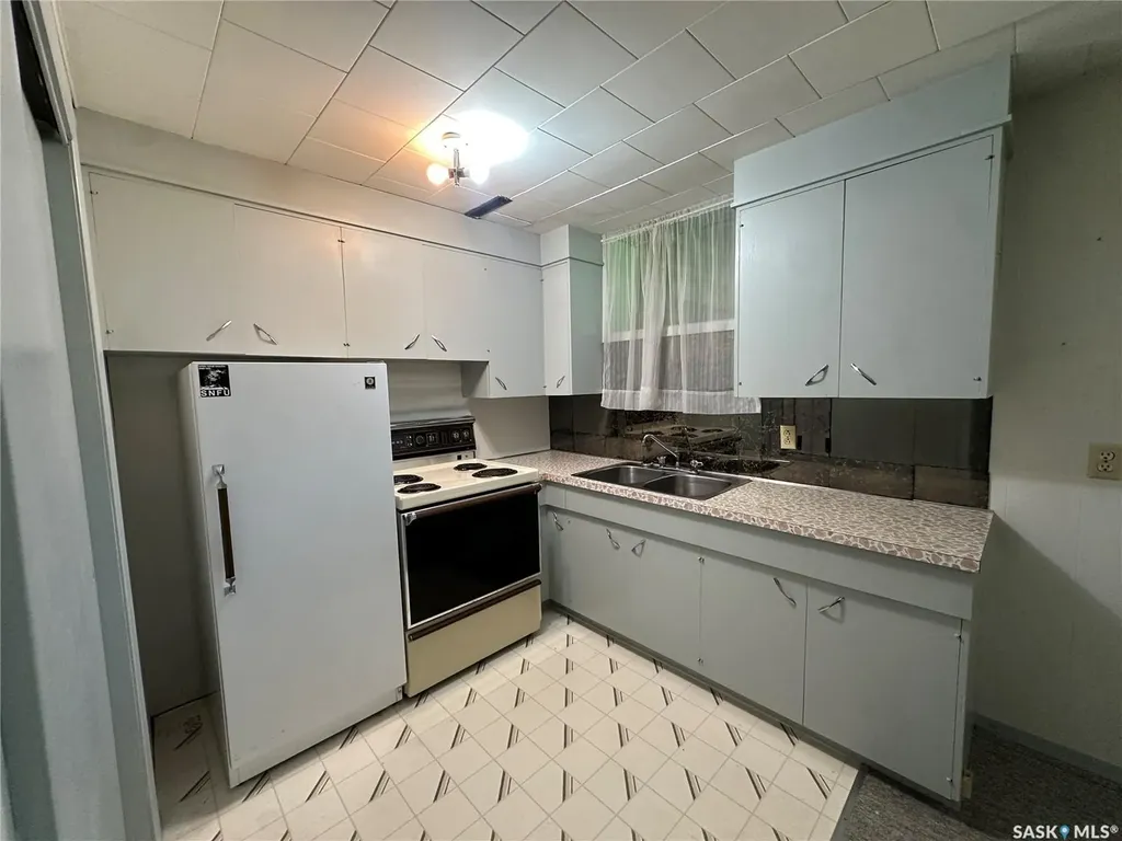 168 Shevchenko Crescent Canora SK S0A 0L0