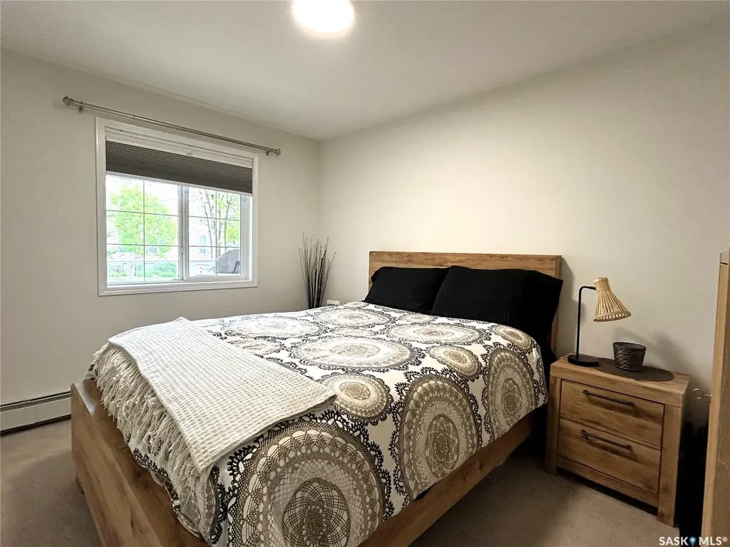 910 Heritage View Saskatoon SK S7H 5S4
