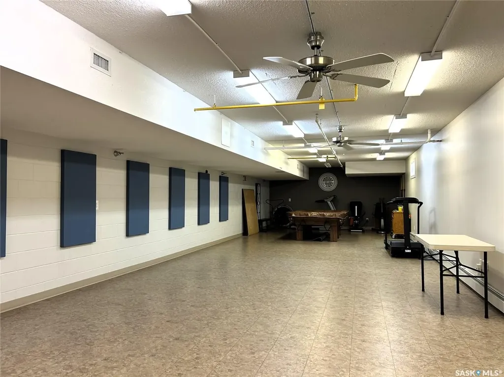 910 Heritage View Saskatoon SK S7H 5S4