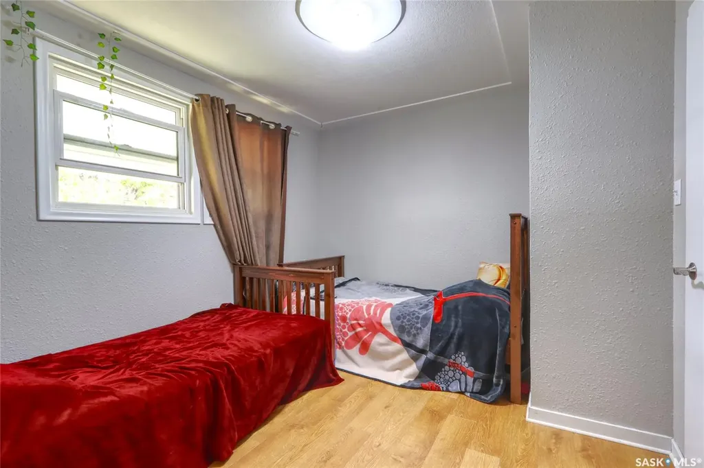 426 Robinson Street Regina SK S4R 3R4