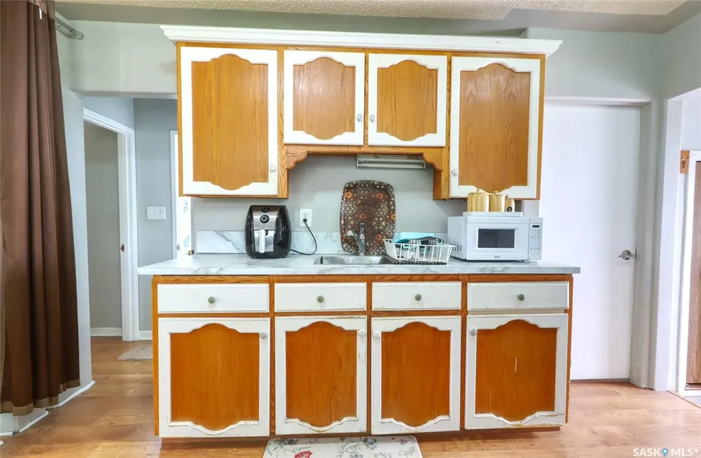 426 Robinson Street Regina SK S4R 3R4