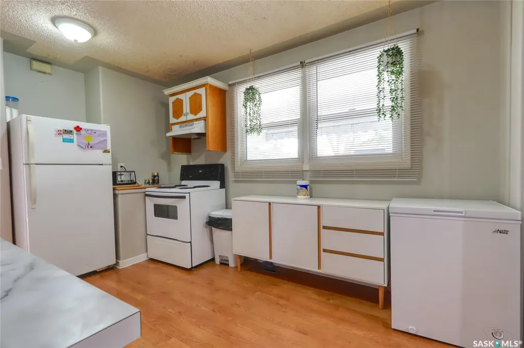 426 Robinson Street Regina SK S4R 3R4