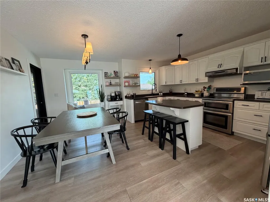 1210 Flory Place Humboldt SK S0K 2A0