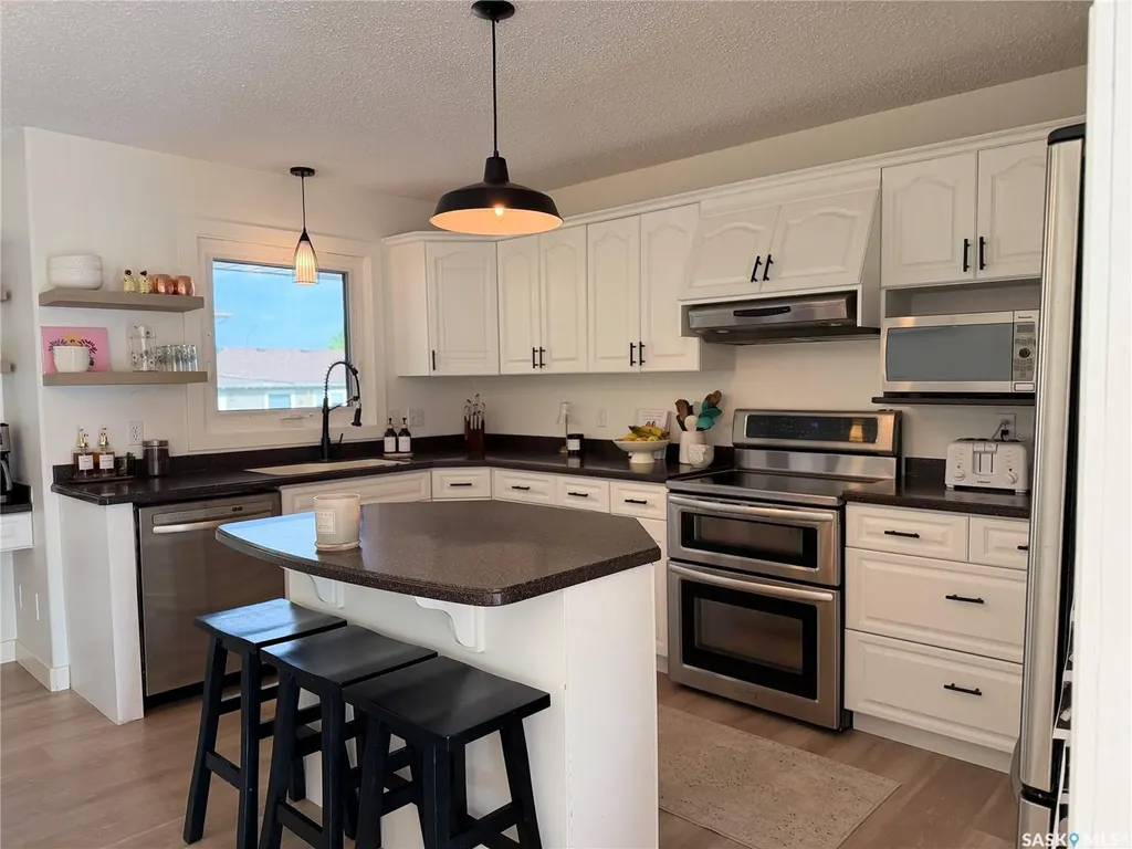 1210 Flory Place Humboldt SK S0K 2A0