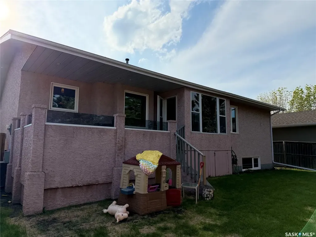 1210 Flory Place Humboldt SK S0K 2A0