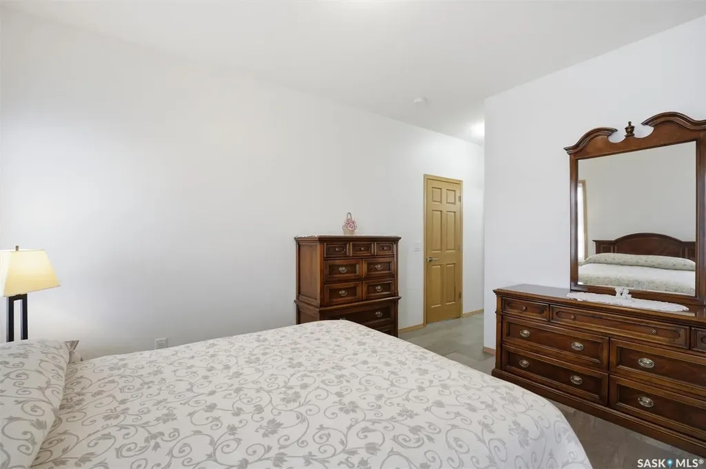 315 Olson Lane W Saskatoon SK S7V 0R8