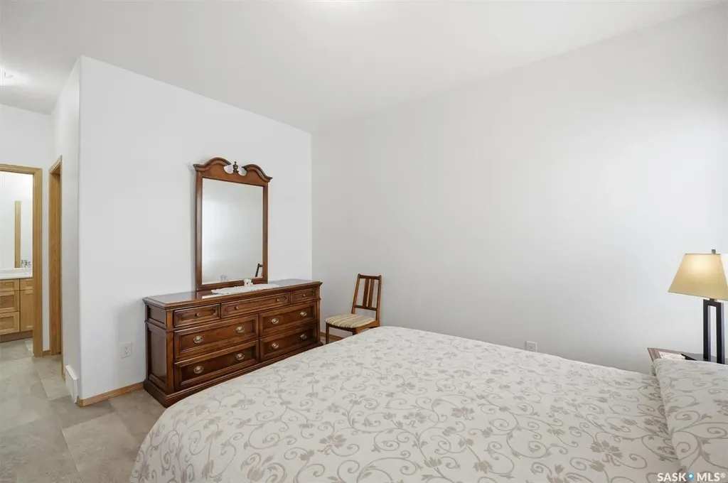 315 Olson Lane W Saskatoon SK S7V 0R8