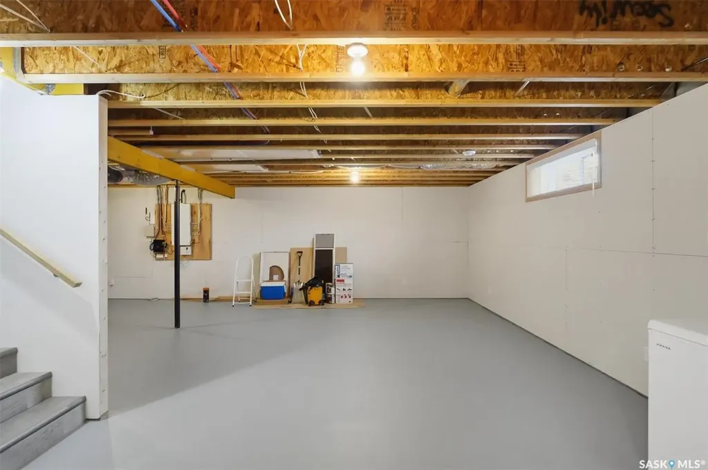 315 Olson Lane W Saskatoon SK S7V 0R8