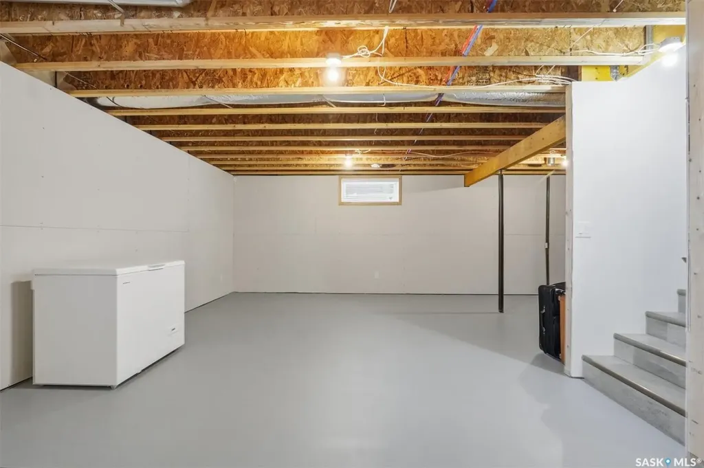 315 Olson Lane W Saskatoon SK S7V 0R8