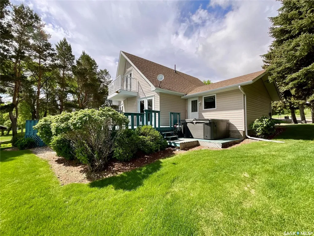 1302 Tatanka Drive Sun Valley SK S0C 4H0