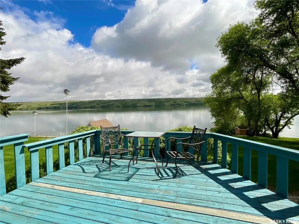1302 Tatanka Drive Sun Valley SK S0C 4H0