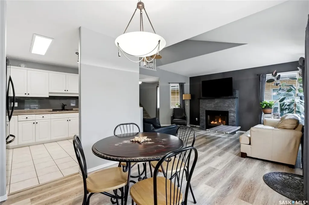905 9th Street E Saskatoon SK S7H 0M9