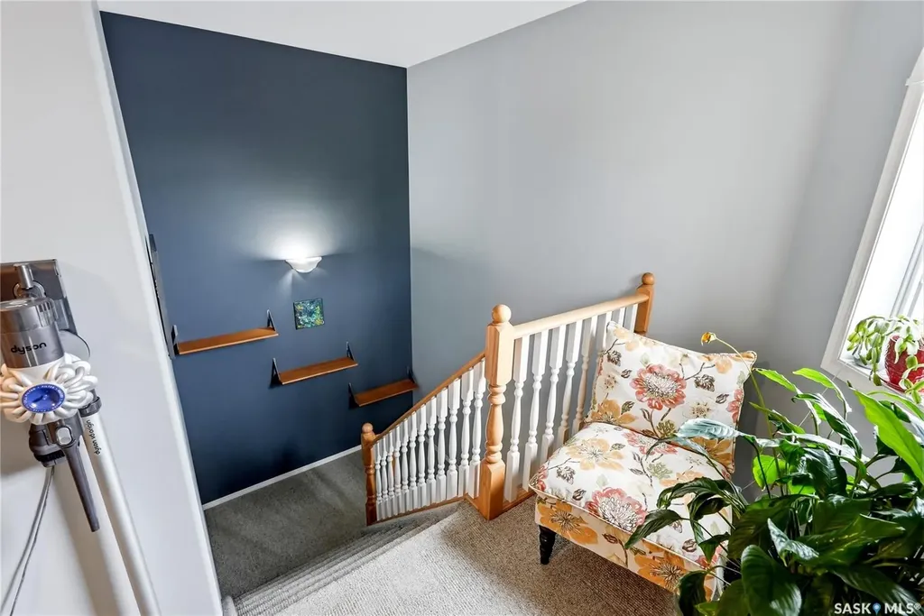 905 9th Street E Saskatoon SK S7H 0M9
