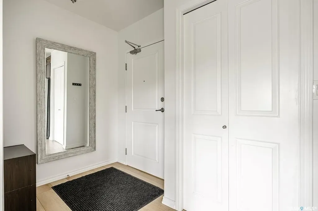 902 Spadina Crescent E Saskatoon SK S7K 0G8
