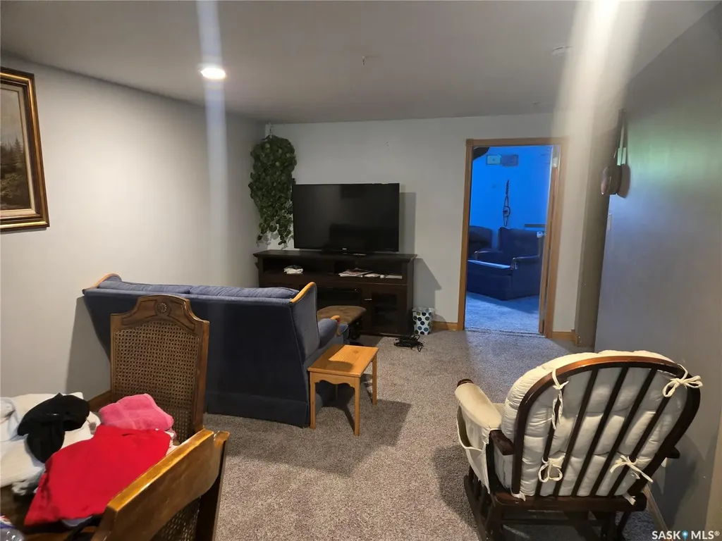 334 Moltke Avenue Windthorst SK S0G 5G0