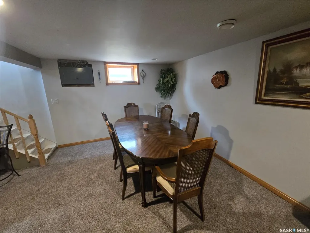 334 Moltke Avenue Windthorst SK S0G 5G0