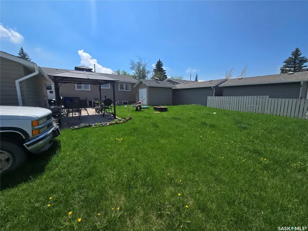 334 Moltke Avenue Windthorst SK S0G 5G0
