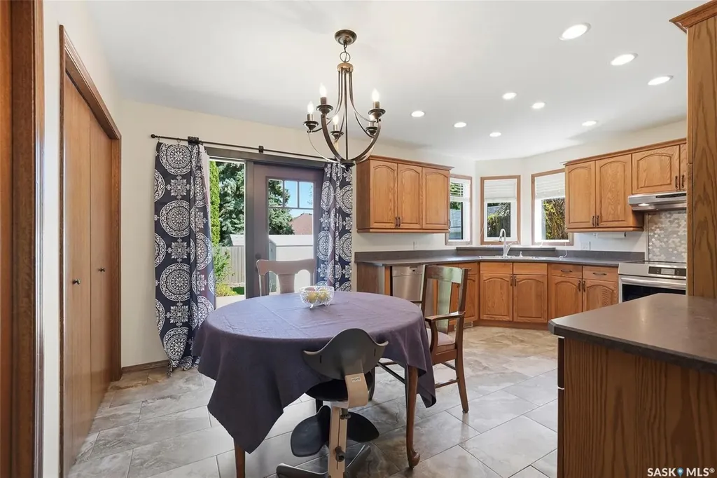 610 Bronson Crescent Saskatoon SK S7J 5E5
