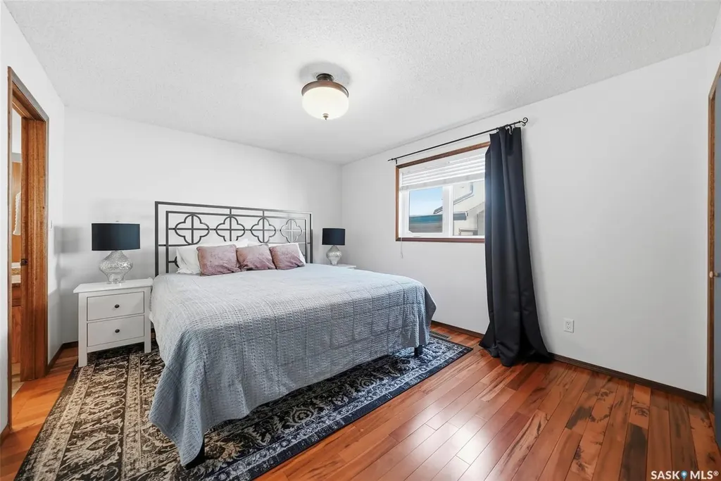 610 Bronson Crescent Saskatoon SK S7J 5E5