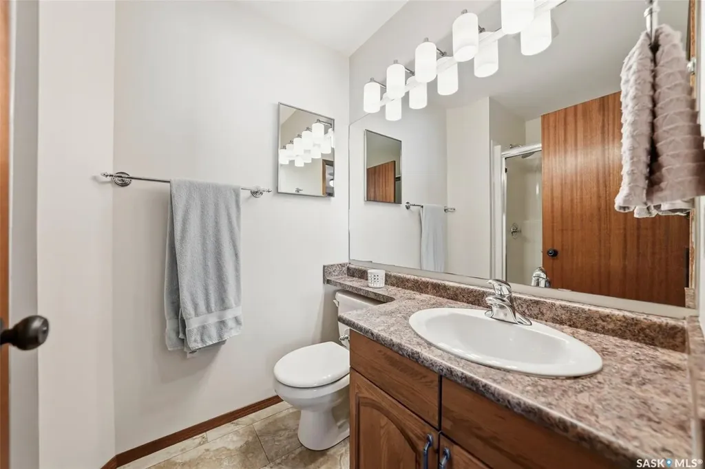 610 Bronson Crescent Saskatoon SK S7J 5E5