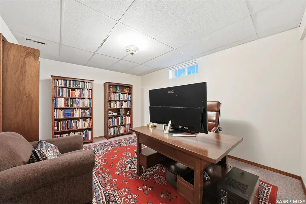 610 Bronson Crescent Saskatoon SK S7J 5E5