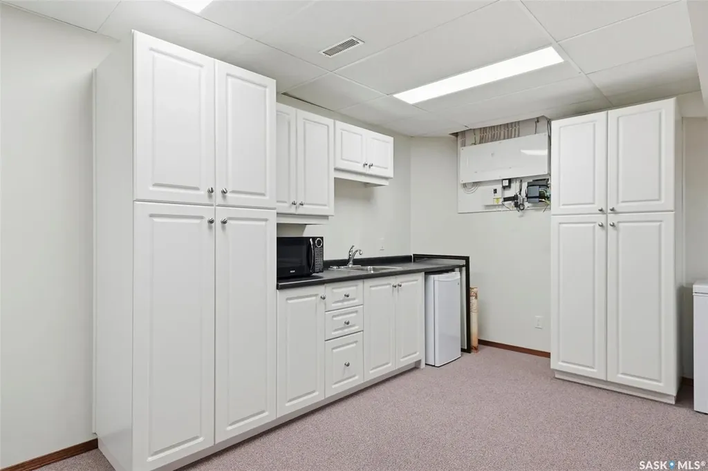 610 Bronson Crescent Saskatoon SK S7J 5E5