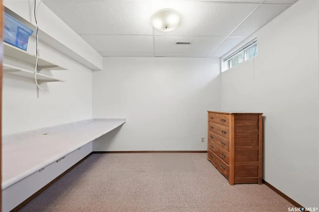 610 Bronson Crescent Saskatoon SK S7J 5E5
