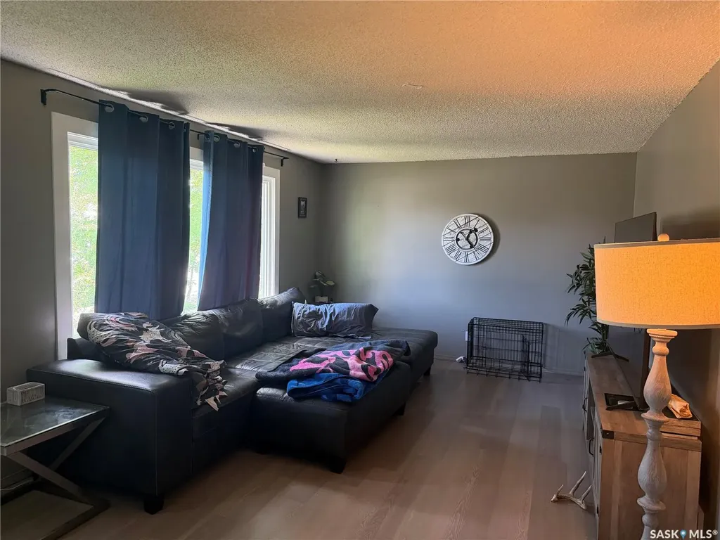 625 4th Street Estevan SK S4A 0V4