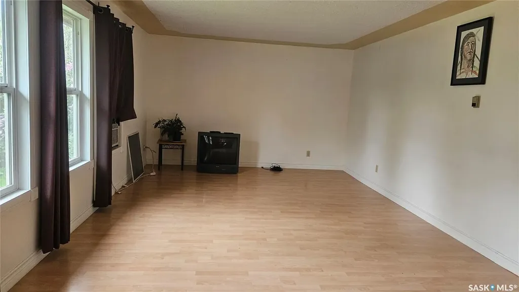 12 3rd Avenue Weldon SK S0K 3J0