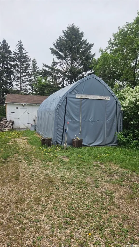 12 3rd Avenue Weldon SK S0K 3J0