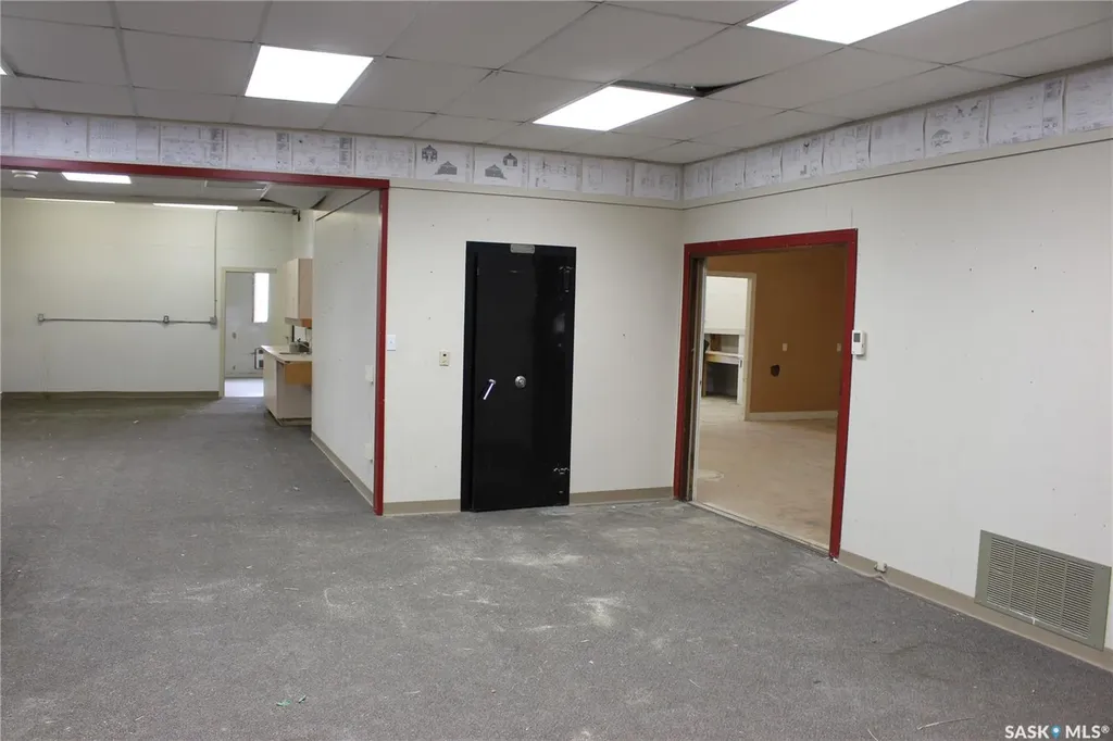 101 5th Street E Gravelbourg SK S0H 1X0